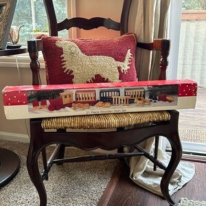 Vintage CHRISTMAS TRAIN Wooden Decorated 1992 By International Silver Co11113171